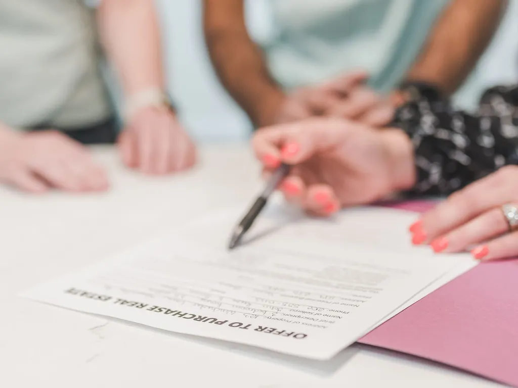 Vente sous pli cacheté, mode d’emploi pour déposer une offre solide et compétitive